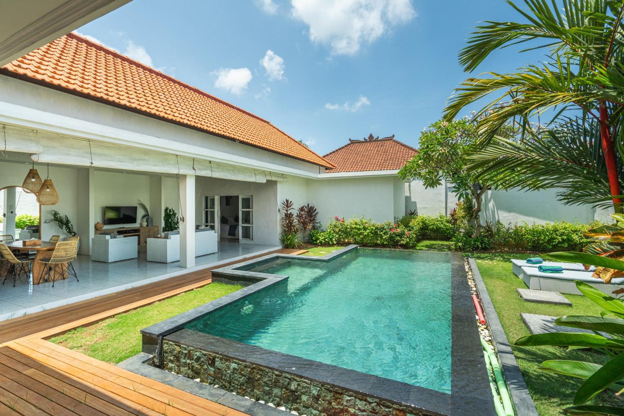 Modern 3 Bedrooms Villa Beach Walking Distance Seminyak Esterno foto