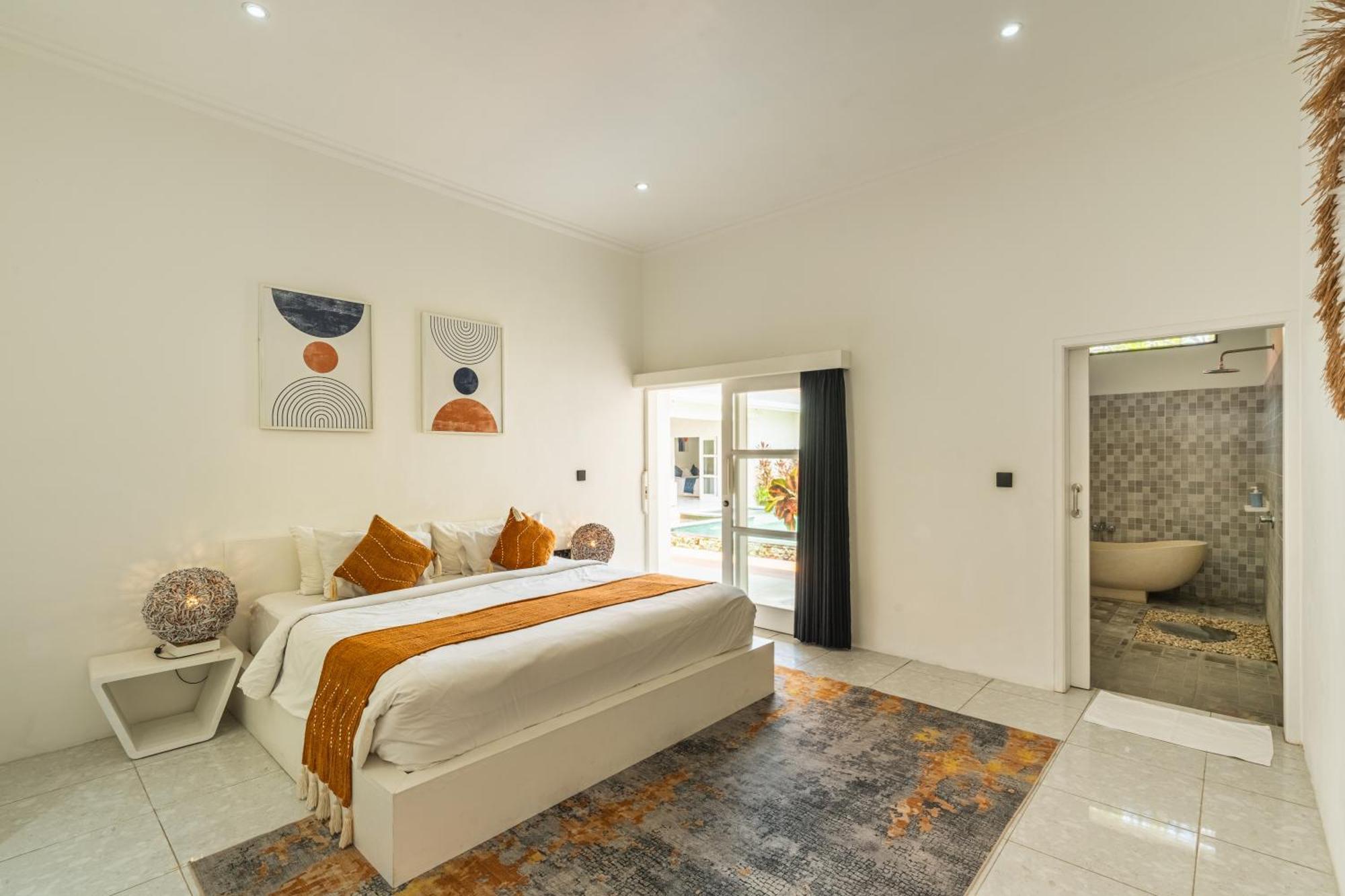 Modern 3 Bedrooms Villa Beach Walking Distance Seminyak Esterno foto