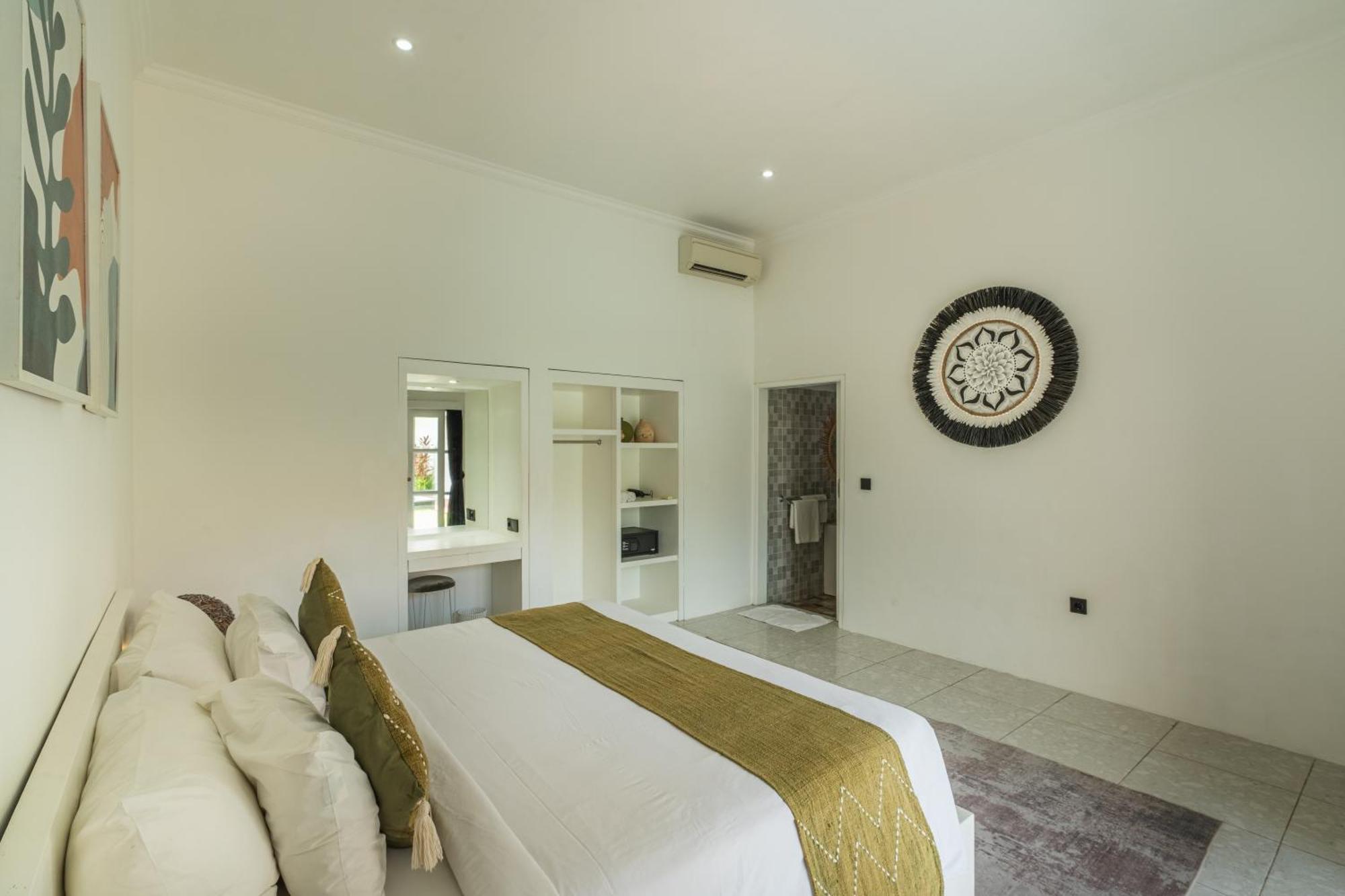 Modern 3 Bedrooms Villa Beach Walking Distance Seminyak Esterno foto